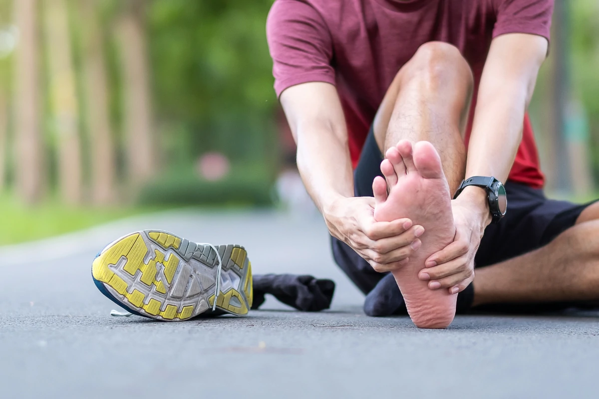 Put Your Feet Up & Learn More About Plantar Fasciitis - Middletown Health &  Wellness Center